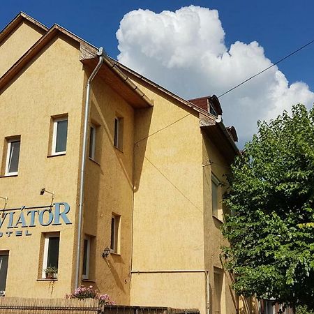 Aviator Motel Eger Exterior foto